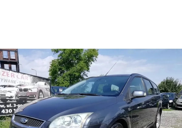 Ford Focus cena 7500 przebieg: 217000, rok produkcji 2006 z Jarosław małe 67